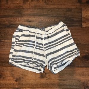 Old Navy drawstring linen shorts